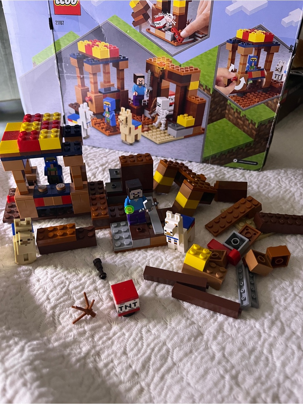 Minecraft Lego sets - Picture 1 of 10